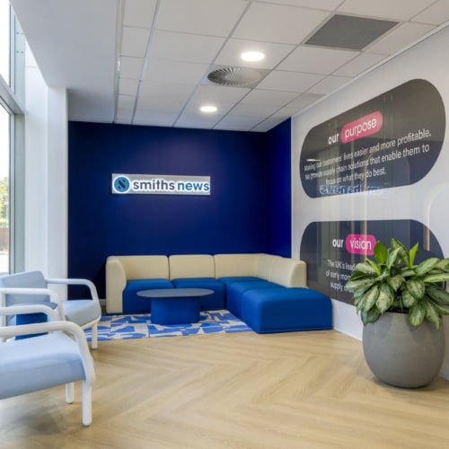 recent Smiths News Offices – Swindon office design projects