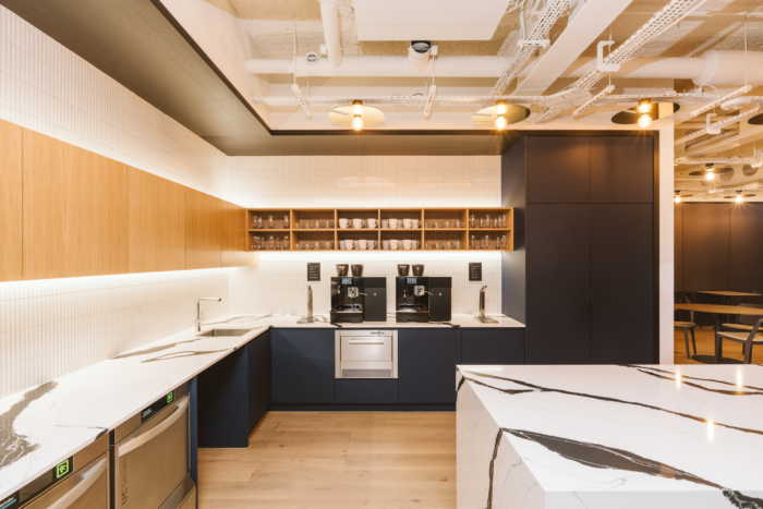 Confidential Financial Company Offices – London - 3