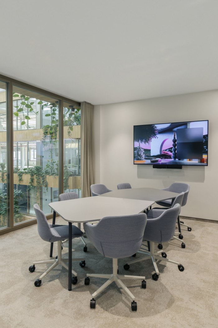 PULSION Medical Systems SE Offices - Munich - 10