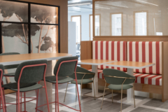 High Table in Edenred Offices - Paris