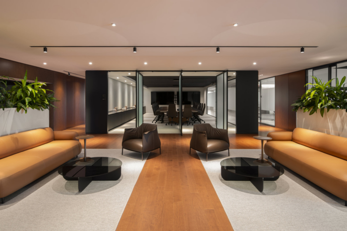 International Manufacturing Company Headquarters - Montreal - 6
