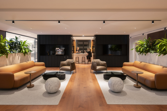 International Manufacturing Company Headquarters - Montreal - 7
