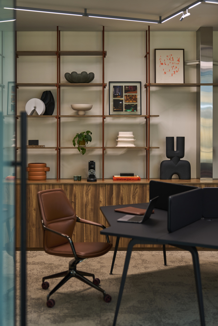 Light & Lives Headquarters – Dubai - 8