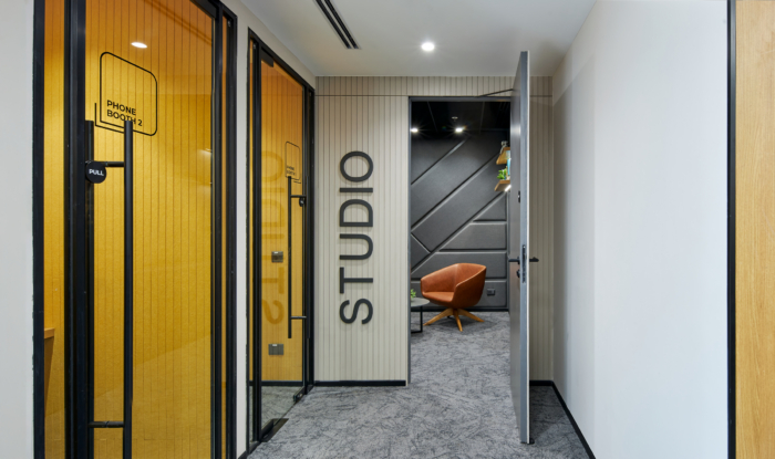 Vinove Offices – Noida - 9