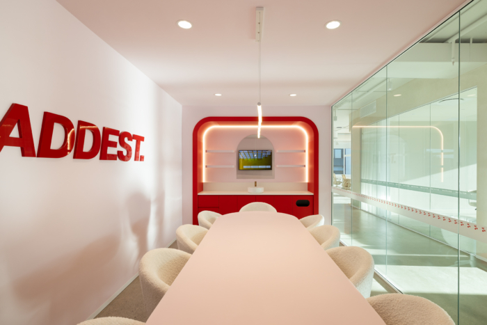 White Fox Boutique Headquarters - Sydney - 12