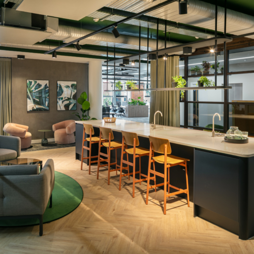 recent Trinity/Swiss Life Offices – Manchester office design projects