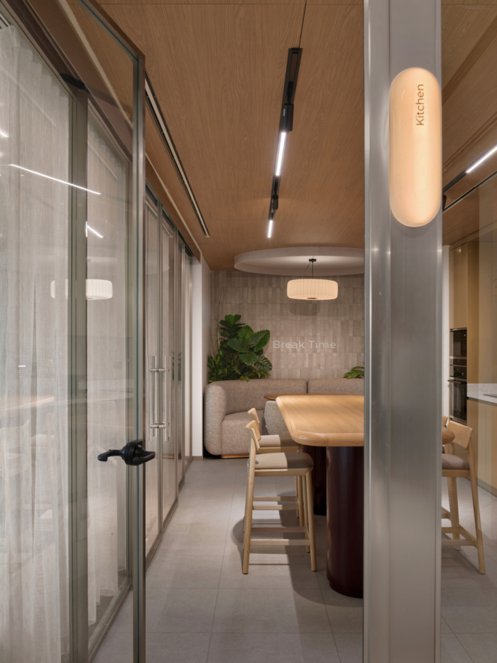 Arıkan Group & Konyalı Saat Offices - Istanbul - 17