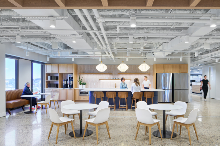 Evereve Offices - Edina - 18