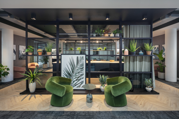 Trinity/Swiss Life Offices – Manchester