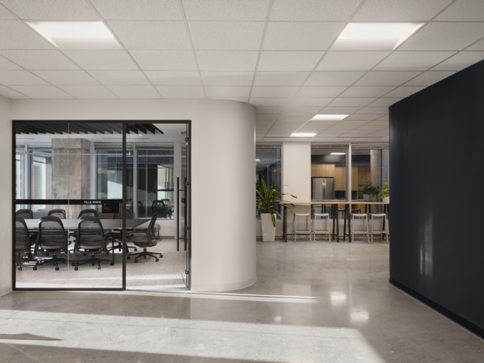 Flight Centre Offices - Montreal - 6