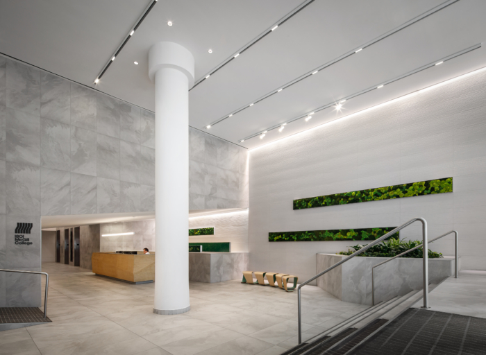 1801 McGill College Lobby - Montreal - 1