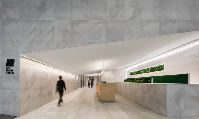 1801 McGill College Lobby – Montreal - 3