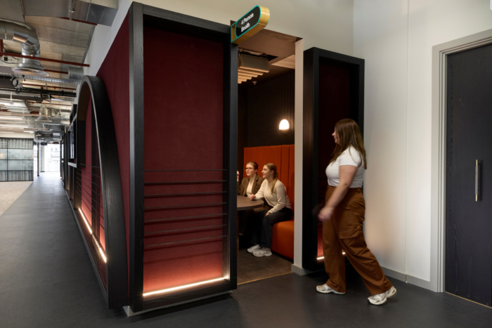 Financial Data Analysis Company Offices - Manchester - 13