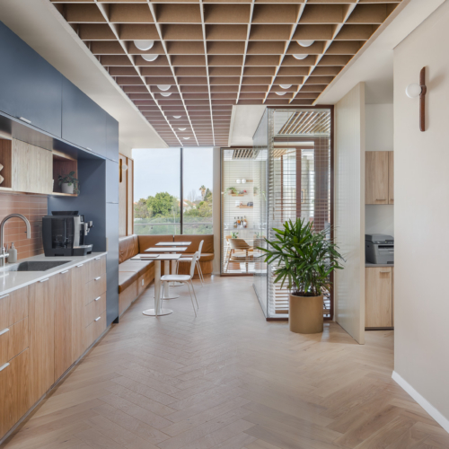 recent DaphneMed Offices – Shoham office design projects