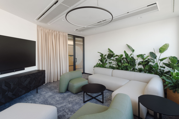 Takeda Offices - Prague - 9
