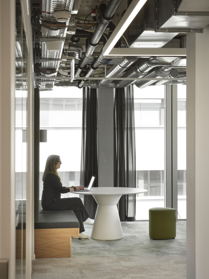 Confidential Client Offices - Zurich - 13
