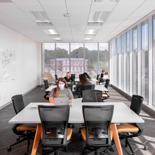 Altus Task Chair - 0
